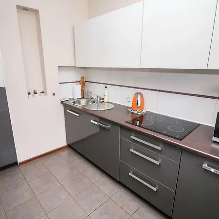 Jagiellonska - Apartament Pomaranczowy Oraz Zielony