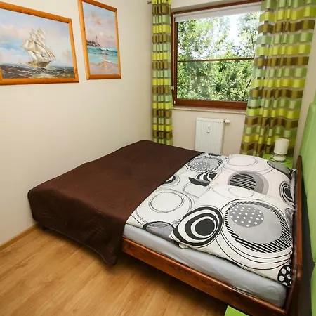 Apartment Jagiellonska - Apartament Pomaranczowy Oraz Zielony